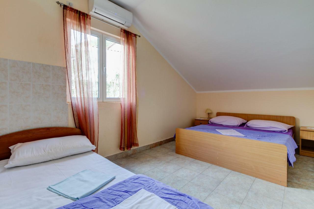 Apartmani Vesna 티바트 외부 사진